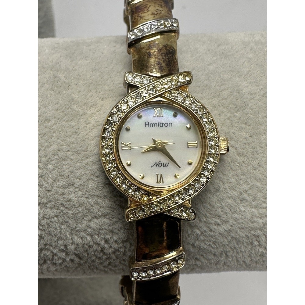Armitron Now 75/2317 New Battery MOP Ladies‎ Watch 19MM 6.25" L72